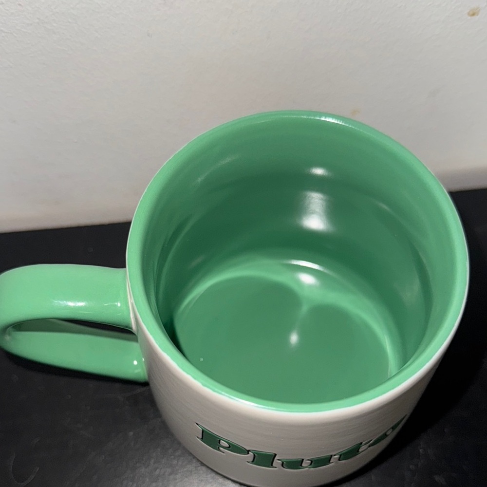 COPY - DISNEY PLUTO MUG with Green Handle - Picture 3 of 3